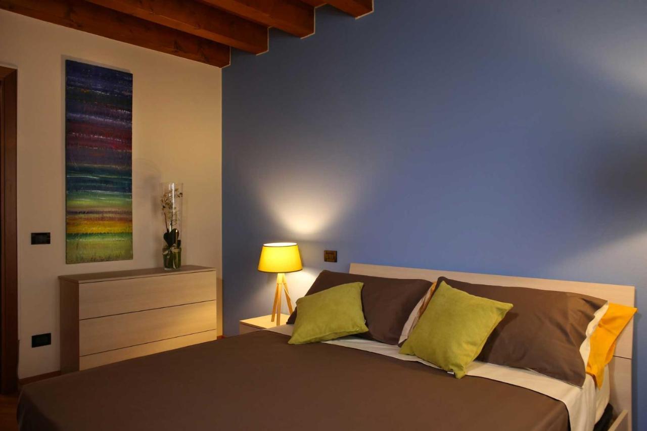 Villa Tiziano Residence Rosa Bagian luar foto