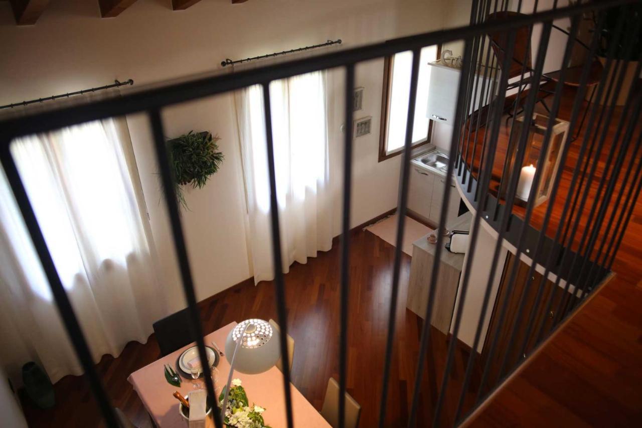 Villa Tiziano Residence Rosa Bagian luar foto