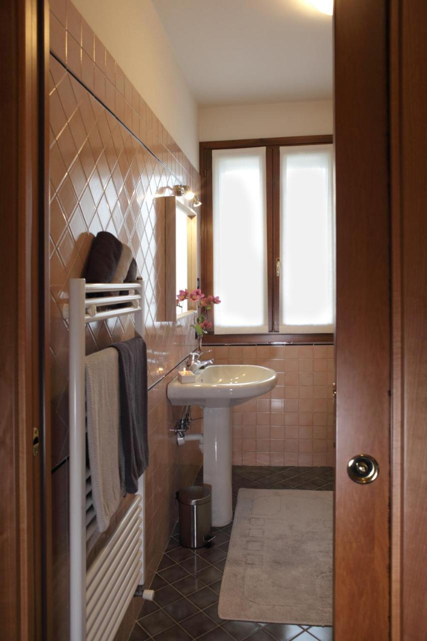 Villa Tiziano Residence Rosa Bagian luar foto